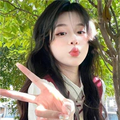 在此一群